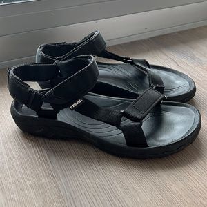 Men’s Teva outdoor sandals